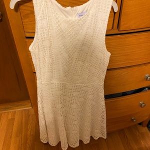 💛White lace dress